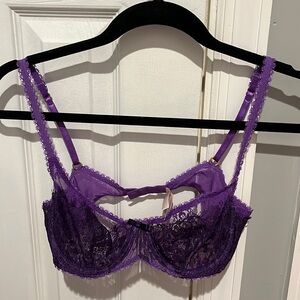 NWT Victoria’s Secret Lace Bra